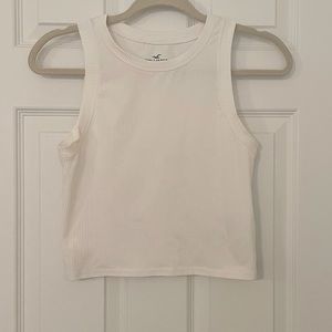 Hollister women’s high neck ribbed tank top in white
